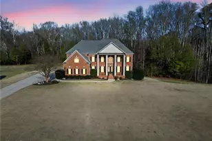 121 Carson Pl, Carrollton, GA 30117 - Photo 3