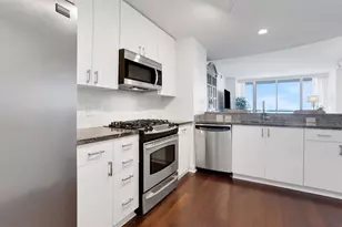 3338 Peachtree Rd, Atlanta, GA 30326 - Photo 3