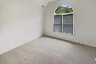 1900 Chattahoochee Run Dr, Suwanee, GA 30024 - Photo 23