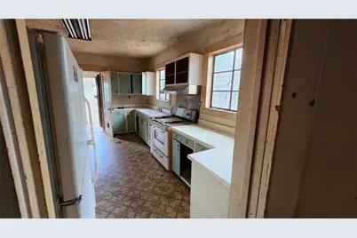 1687 Neely Avenue, Atlanta, GA 30344 - Photo 11