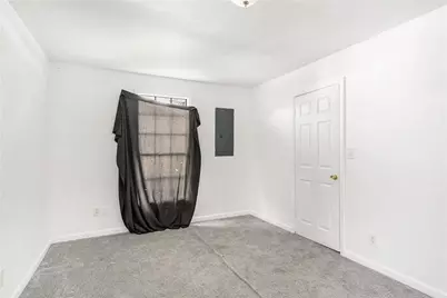 435 W Cherry Street, Griffin, GA 30223 - Photo 13