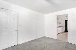 435 W Cherry St, Griffin, GA 30223 - Photo 5