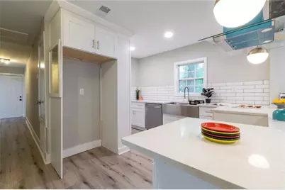 714 Emily Place NW, Atlanta, GA 30318 - Photo 7