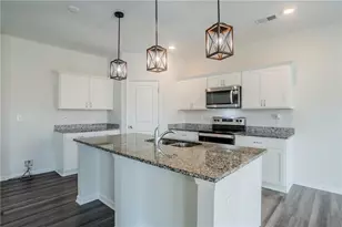 345 Mccall Wy, Monroe, GA 30655 - Photo 3