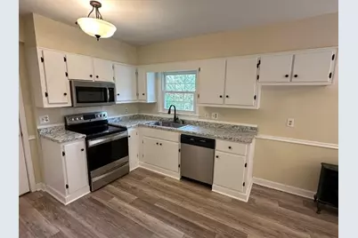 121 Hunt Drive NE, Calhoun, GA 30701 - Photo 7