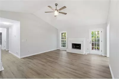 10 Mariner Way SE, Acworth, GA 30102 - Photo 3