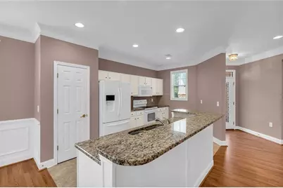 5985 Marlow Drive, Cumming, GA 30041 - Photo 13