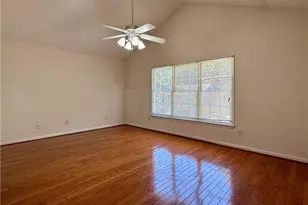 2835 Binghampton Ln, Lawrenceville, GA 30044 - Photo 9