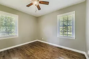 381 W Candler St, Winder, GA 30680 - Photo 15