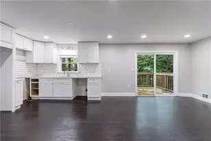 4305 Christine Ct, Decatur, GA 30035 - Photo 23