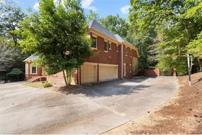 1670 Riverside Road, Roswell, GA 30076 - Photo 5