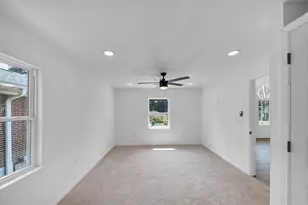 733 Pegg Rd SW, Atlanta, GA 30315 - Photo 23