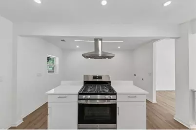 733 Pegg Road SW, Atlanta, GA 30315 - Photo 15