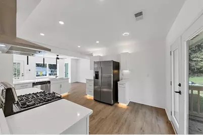 733 Pegg Road SW, Atlanta, GA 30315 - Photo 13