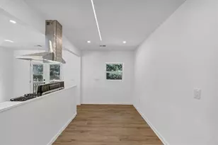 733 Pegg Rd SW, Atlanta, GA 30315 - Photo 11