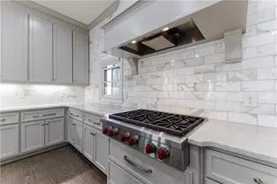 261 Chastain Park Dr, Atlanta, GA 30342 - Photo 23