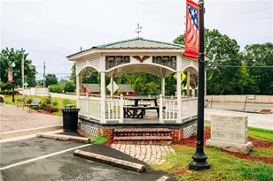 435 Winding Rose Dr, Hoschton, GA 30548 - Photo 147