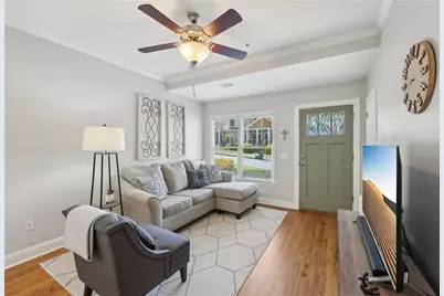 734 Frasier Circle SE, Marietta, GA 30060 - Photo 3