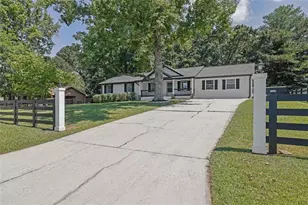 1686 Norton Estates Dr, Snellville, GA 30078 - Photo 7