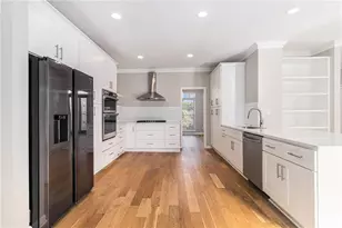 5510 Vicarage, Johns Creek, GA 30005 - Photo 15