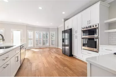 5510 Vicarage, Johns Creek, GA 30005 - Photo 13