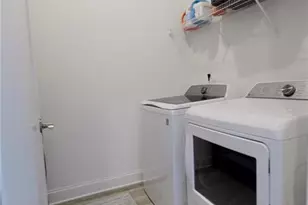 6821 Bungalow Road, Flowery Branch, GA 30542 - Photo 17