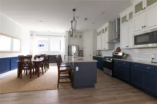 6821 Bungalow Road, Flowery Branch, GA 30542 - Photo 7