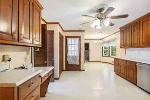 654 Grove Pkwy SE, Marietta, GA 30067 - Photo 11