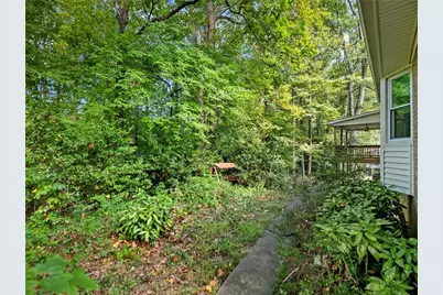 654 Grove Parkway SE, Marietta, GA 30067 - Photo 41