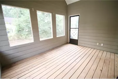 1105 New Britain Drive SW, Atlanta, GA 30331 - Photo 29