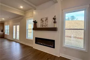 5248 Baymont Dr, Gainesville, GA 30507 - Photo 11