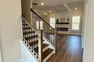 5248 Baymont Dr, Gainesville, GA 30507 - Photo 3