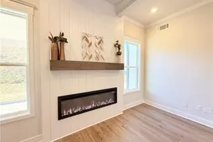 5248 Baymont Dr, Gainesville, GA 30507 - Photo 9