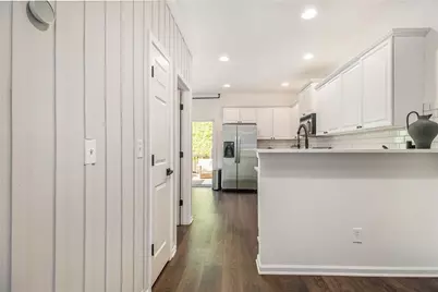 1228 Liberty Parkway NW #903, Atlanta, GA 30318 - Photo 17