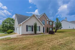 670 Burtons Cove, Hampton, GA 30228 - Photo 3