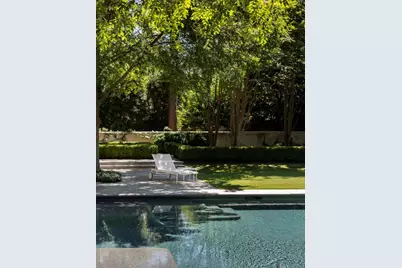 133 Blackland Road NW, Atlanta, GA 30342 - Photo 37