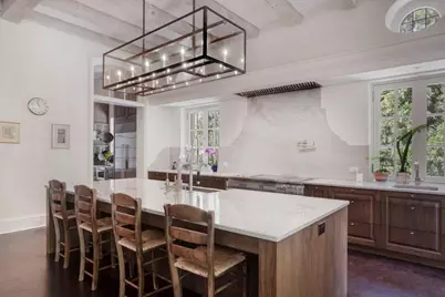 133 Blackland Road NW, Atlanta, GA 30342 - Photo 11