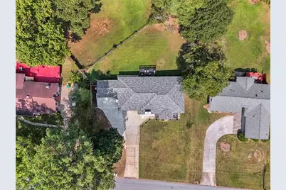 4166 Idlevale Drive, Tucker, GA 30084 - Photo 9