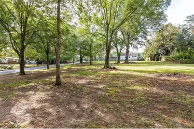 1676 Veterans Memorial Highway SW, Austell, GA 30168 - Photo 11