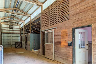 5590 Lakeview Drive SW, Austell, GA 30106 - Photo 17