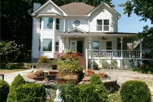 1973 Sugar Stone Dr, Lawrenceville, GA 30043 - Photo 1