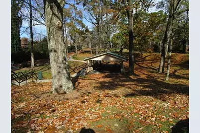 1235 Riverside Drive #F6, Gainesville, GA 30501 - Photo 37