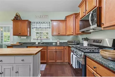 138 Hamilton Lake Drive, Lagrange, GA 30241 - Photo 9