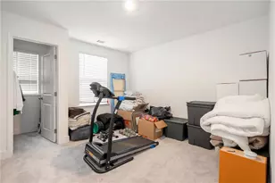 556 Hyde Rdg Trl, Loganville, GA 30052 - Photo 17