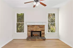 5390 Vickery Cir, Cumming, GA 30040 - Photo 17