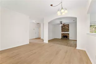 5390 Vickery Cir, Cumming, GA 30040 - Photo 21