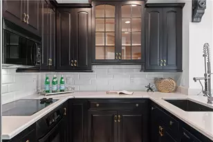 3475 Oak Valley Rd, Atlanta, GA 30326 - Photo 11