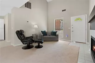 1277 Parkside Club Dr, Lawrenceville, GA 30044 - Photo 9