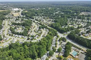 1277 Parkside Club Dr, Lawrenceville, GA 30044 - Photo 35