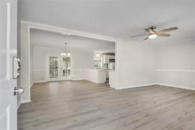 6278 Thornhedge Drive, Riverdale, GA 30296 - Photo 3